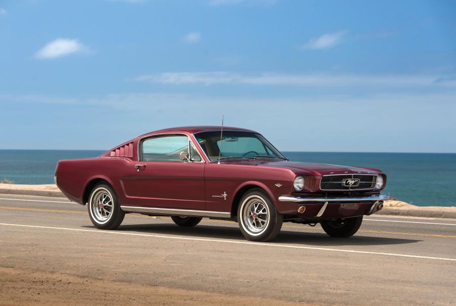 Ford Mustang A-Code 289-225 HP Fastback '1965